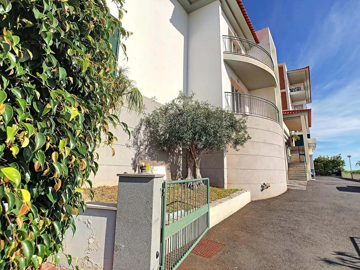Apartment Cliff Refuge By Lovelystay Santa Cruz  Portugal